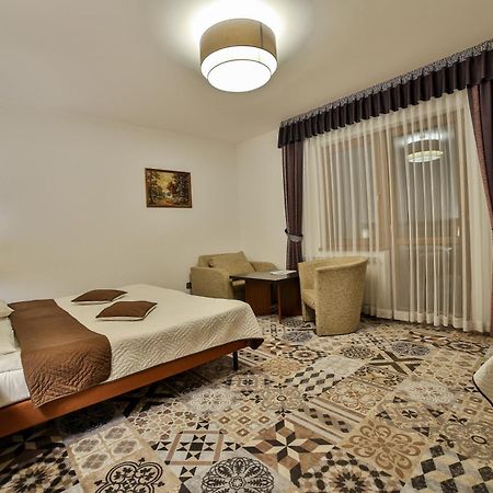Hotel&Spa Jawor Завоя Екстериор снимка