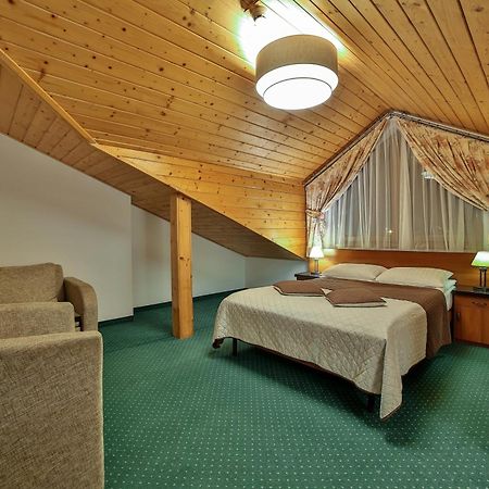 Hotel&Spa Jawor Завоя Екстериор снимка