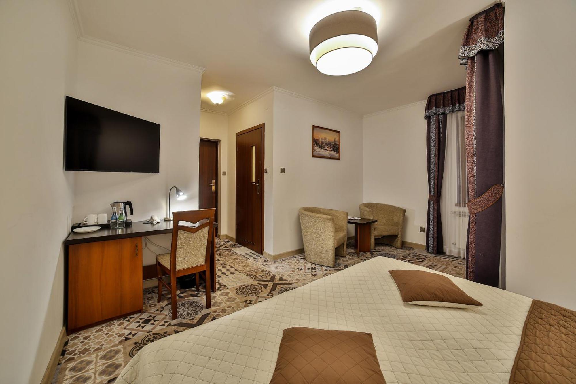 Hotel&Spa Jawor Завоя Екстериор снимка